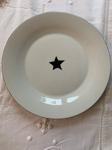 6 Assiettes en porcelaine blanche avec une étoile noire peinte à la main