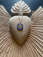 Charger l&#39;image dans la galerie, Collier avec médaille Santa Maria bleu Klim