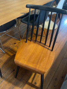 2 chaises fanett Llmari tapiovarra